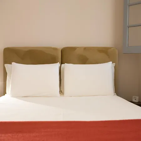 Ribeira Charming Oporto