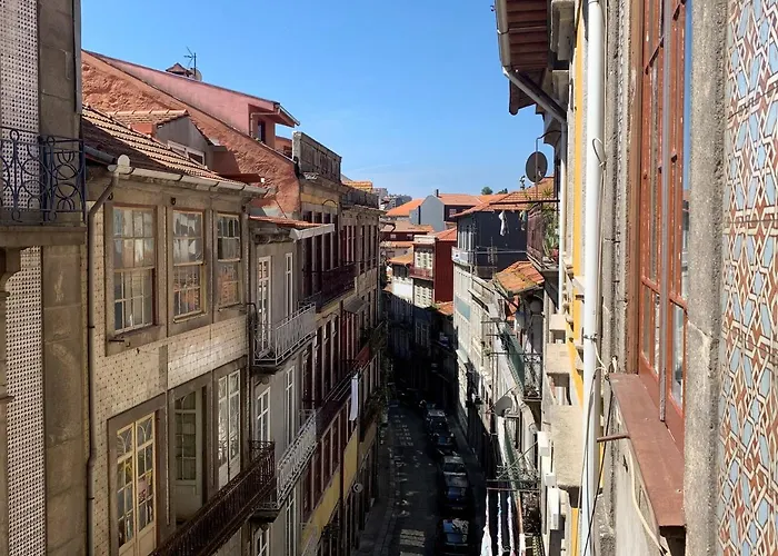 Ribeira Charming Oporto