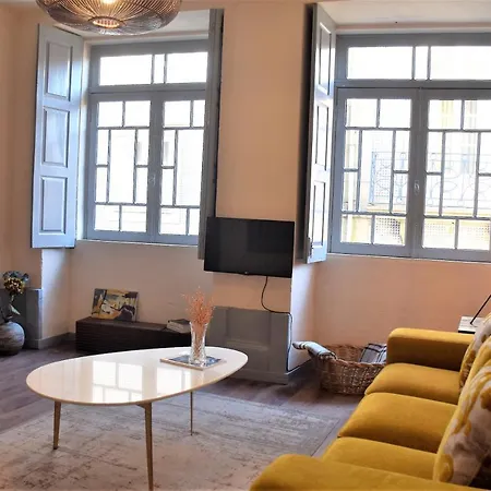 Ribeira Charming Apartment