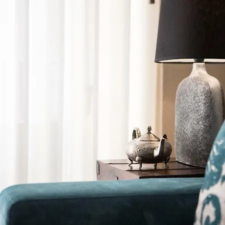 Ribeira Charming Porto