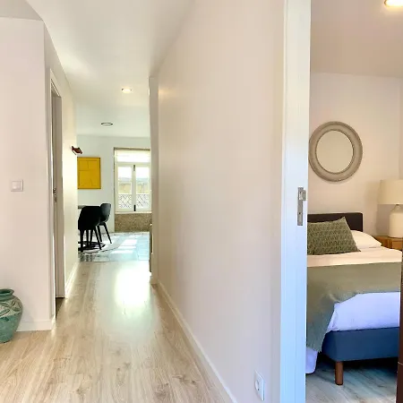 Ribeira Charming Porto